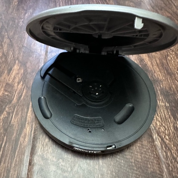 Duraband MP3 Anti-Skip CD Player Model CD-968 Compact Disc Digital Audio Vintage - Picture 3 of 4